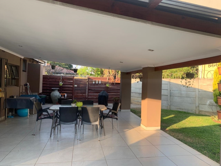 3 Bedroom Property for Sale in Bodorp North West